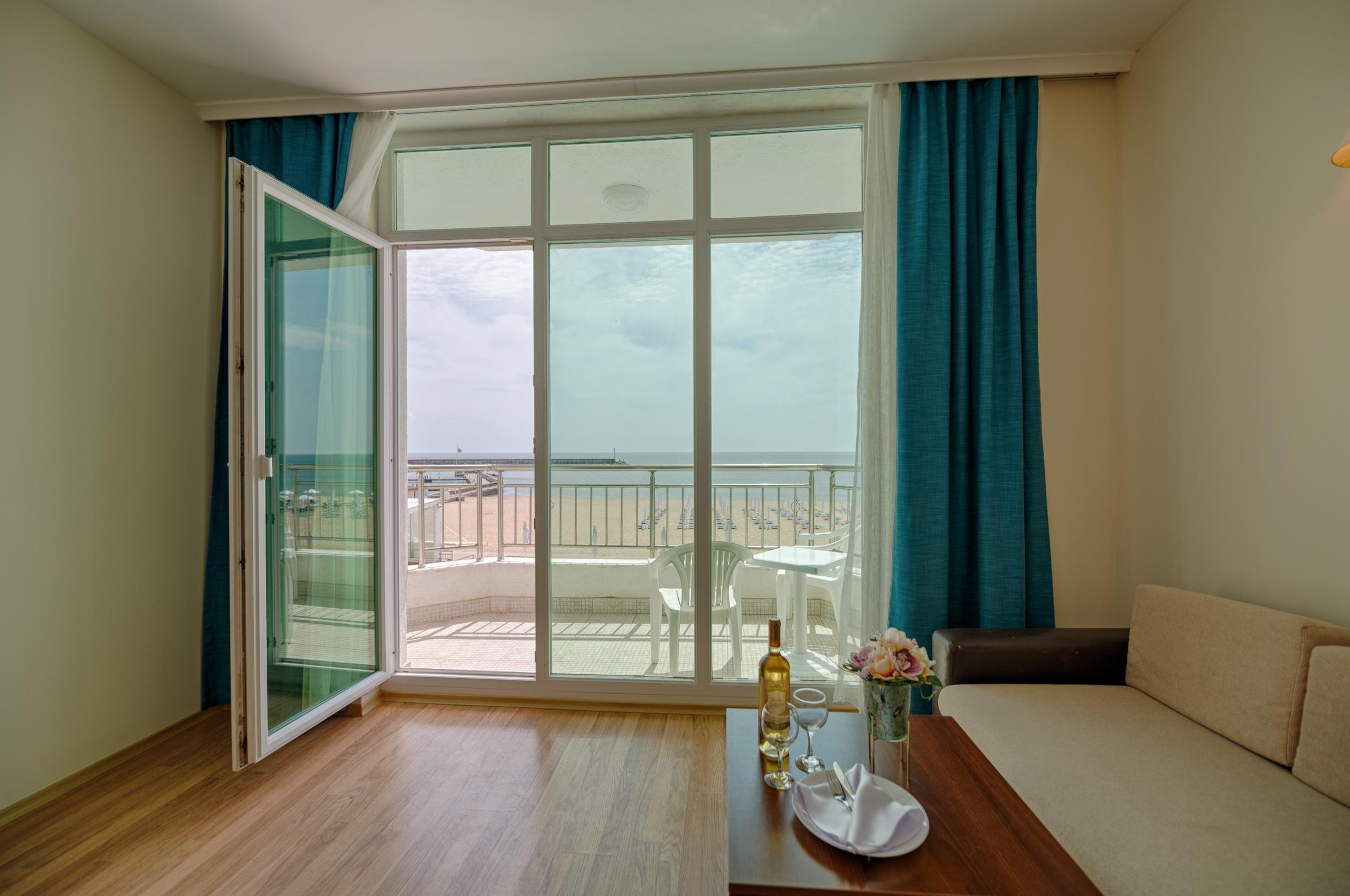 Berlin Golden Beach Hotel - All Inclusive Goldstrand Exterior foto